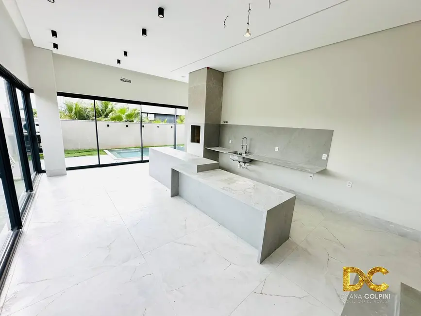 Foto 6 de Casa de Condomínio com 3 quartos à venda, 235m2 em Santa Rosa, Cuiaba - MT