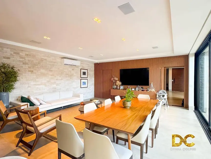 Foto 3 de Casa de Condomínio com 3 quartos à venda, 463m2 em Cuiaba - MT