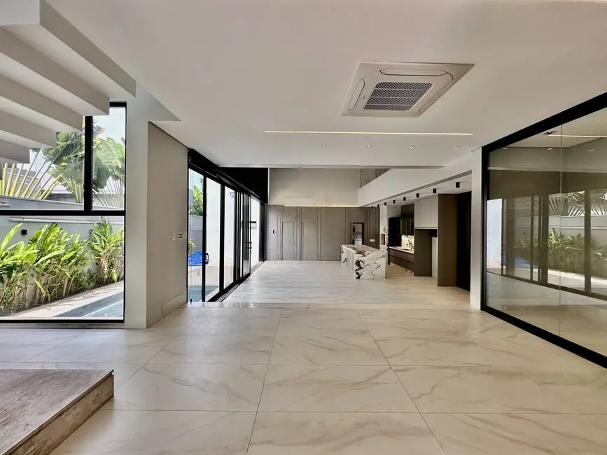 Foto 5 de Casa de Condomínio com 5 quartos à venda, 394m2 em Ribeirão do Lipa, Cuiaba - MT