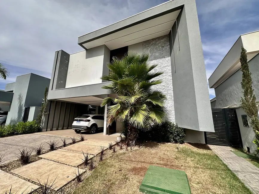 Foto 2 de Casa de Condomínio com 5 quartos à venda, 394m2 em Ribeirão do Lipa, Cuiaba - MT