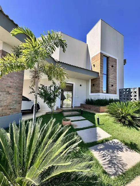 Foto 2 de Casa de Condomínio com 4 quartos à venda, 247m2 em Cuiaba - MT