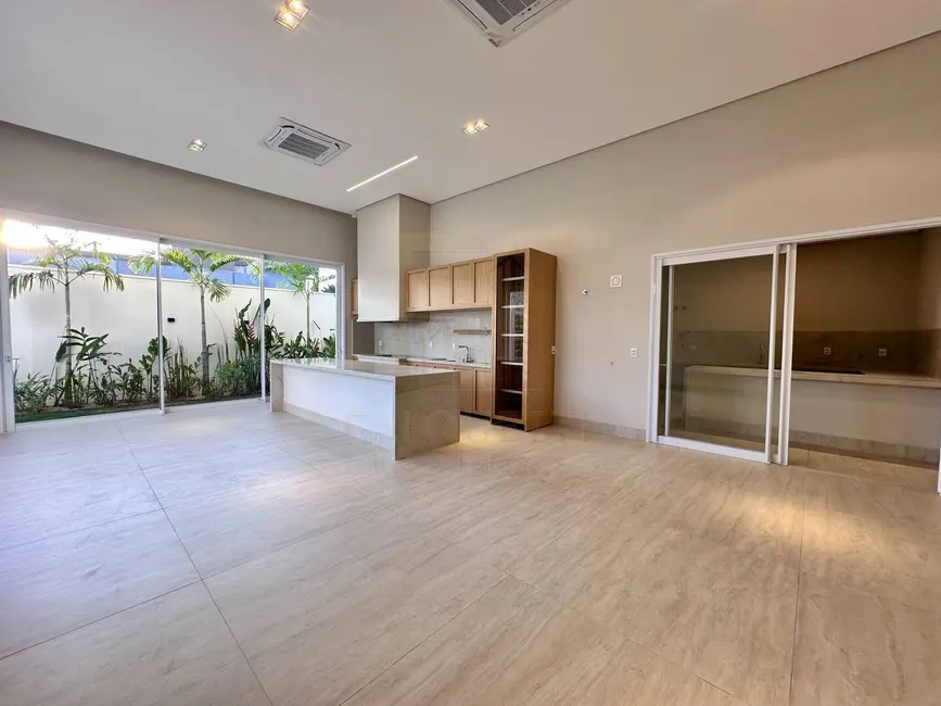 Foto 8 de Casa de Condomínio com 4 quartos à venda, 394m2 em Morada dos Nobres, Cuiaba - MT