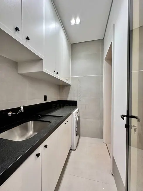 Casa de Condomínio com 3 quartos à venda, 187m2 em Cuiaba - MT - imagem 3 Foto 3 de Casa de Condomínio com 3 quartos à venda, 187m2 em Cuiaba - MT