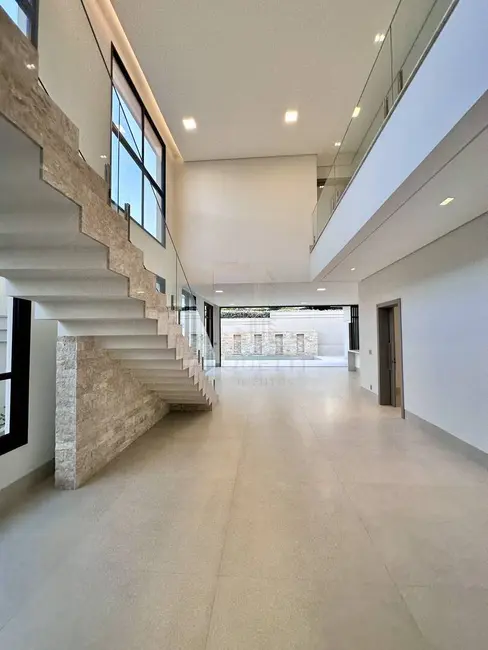 Foto 7 de Casa de Condomínio com 4 quartos à venda em Ribeirão do Lipa, Cuiaba - MT