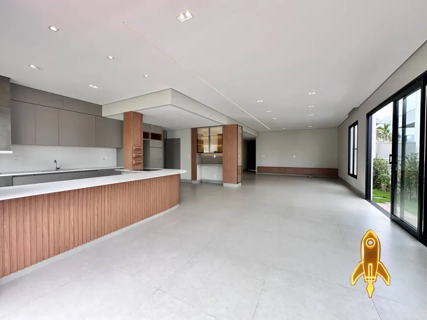 Casa de Condomínio com 3 quartos à venda, 312m2 em Condomínio Florais Cuiabá Residencial, Cuiaba - MT - imagem 6 Foto 6 de Casa de Condomínio com 3 quartos à venda, 312m2 em Condomínio Florais Cuiabá Residencial, Cuiaba - MT