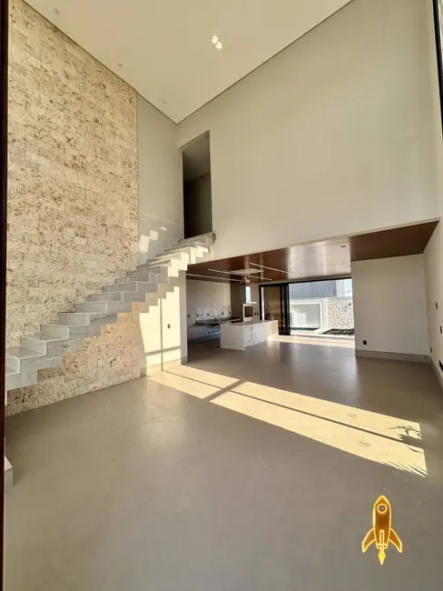 Foto 5 de Casa de Condomínio com 3 quartos à venda em Ribeirão do Lipa, Cuiaba - MT