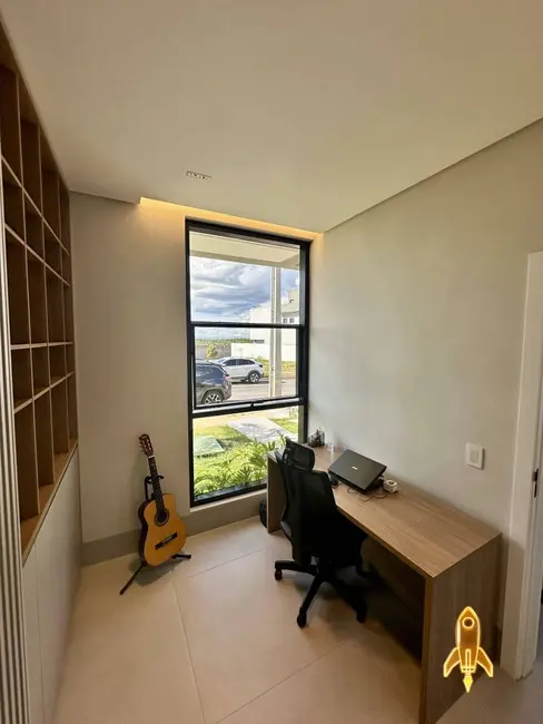 Foto 8 de Casa de Condomínio com 3 quartos à venda, 236m2 em Ribeirão do Lipa, Cuiaba - MT