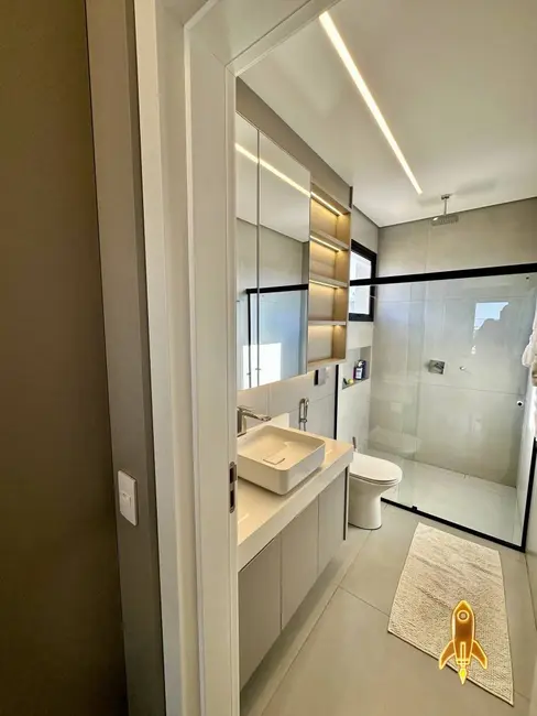 Foto 18 de Casa de Condomínio com 3 quartos à venda, 236m2 em Ribeirão do Lipa, Cuiaba - MT