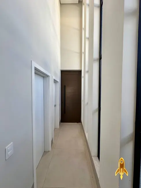 Foto 44 de Casa de Condomínio com 3 quartos à venda, 236m2 em Ribeirão do Lipa, Cuiaba - MT