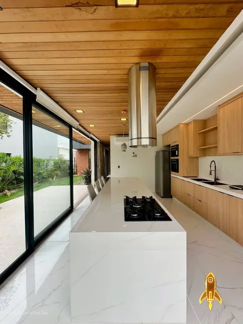 Foto 8 de Casa de Condomínio com 3 quartos à venda, 179m2 em Cuiaba - MT