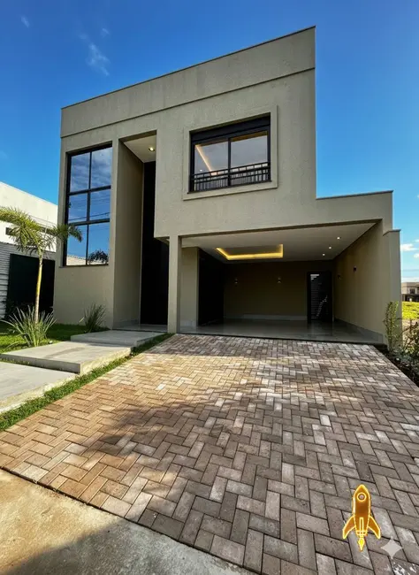 Foto 3 de Casa de Condomínio com 3 quartos à venda, 250m2 em Ribeirão do Lipa, Cuiaba - MT