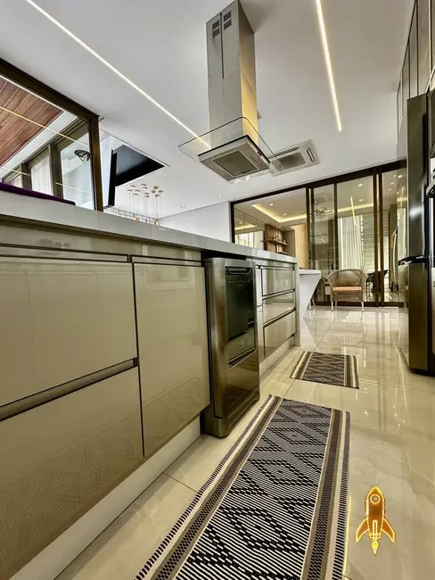 Foto 6 de Casa de Condomínio com 4 quartos à venda, 297m2 em Cuiaba - MT