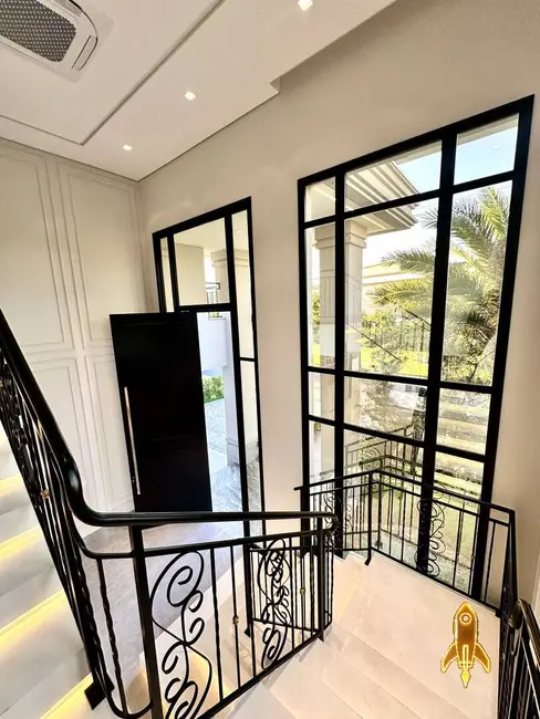 Foto 9 de Casa de Condomínio com 5 quartos à venda, 408m2 em Cuiaba - MT