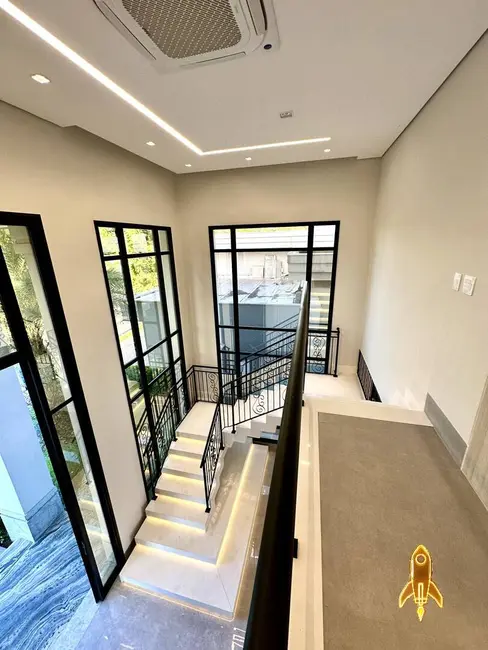 Foto 7 de Casa de Condomínio com 5 quartos à venda, 408m2 em Cuiaba - MT