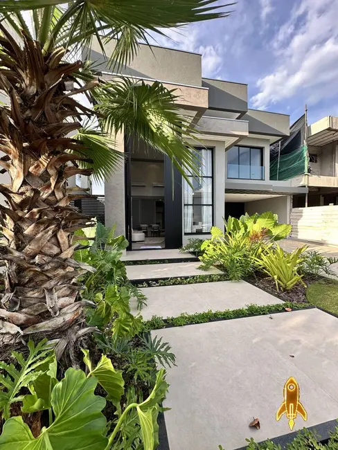 Foto 9 de Casa de Condomínio com 3 quartos à venda, 206m2 em Morada dos Nobres, Cuiaba - MT