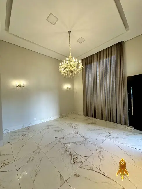 Foto 4 de Casa de Condomínio com 3 quartos à venda, 400m2 em Cuiaba - MT