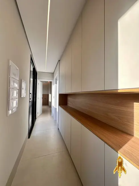 Foto 2 de Casa de Condomínio com 3 quartos à venda, 219m2 em Morada dos Nobres, Cuiaba - MT
