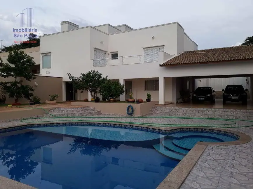 Foto 1 de Casa com 3 quartos à venda em Fernandopolis, SP