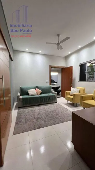 Foto 1 de Casa com 3 quartos à venda, 253m2 em Fernandopolis - SP