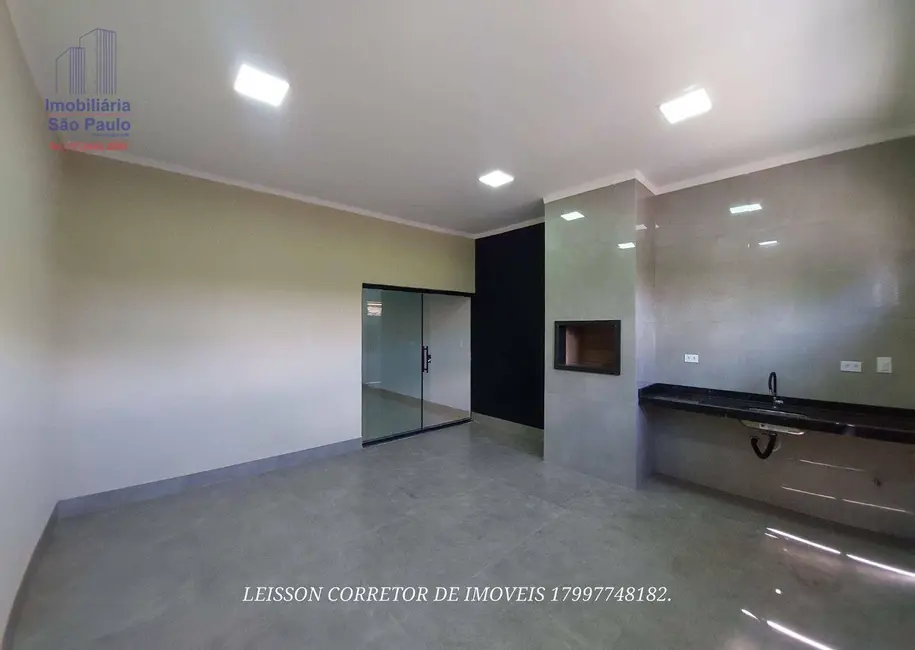 Foto 1 de Casa com 3 quartos à venda, 125m2 em Fernandopolis - SP