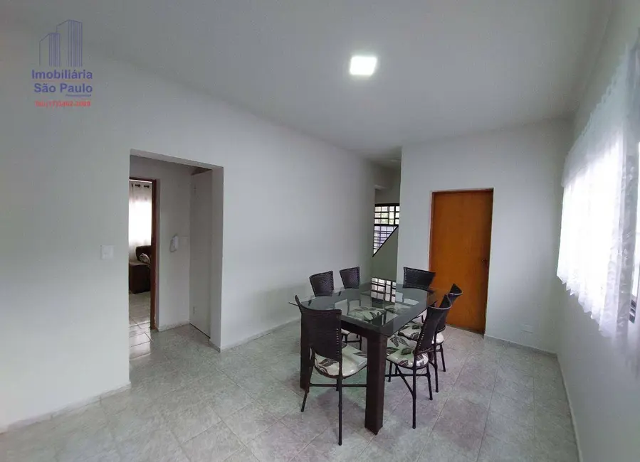 Foto 6 de Sobrado com 4 quartos à venda em Fernandopolis - SP