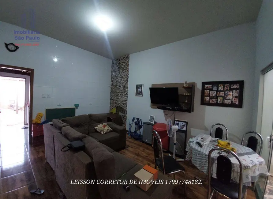 Foto 2 de Casa com 2 quartos à venda em Fernandopolis - SP