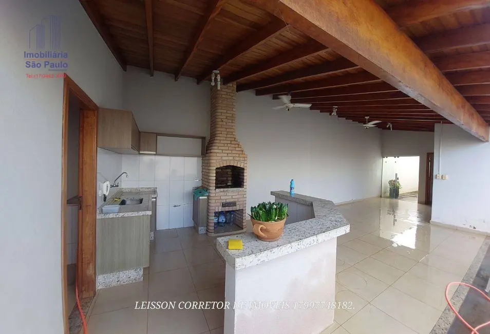 Casa com 3 quartos à venda, 360m2 em Fernandopolis - SP - imagem 8 Foto 8 de Casa com 3 quartos à venda, 360m2 em Fernandopolis - SP