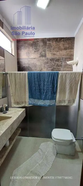 Casa com 3 quartos à venda, 250m2 em Fernandopolis - SP - imagem 9 Foto 9 de Casa com 3 quartos à venda, 250m2 em Fernandopolis - SP