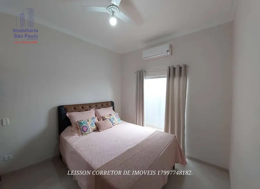 Casa com 3 quartos à venda, 250m2 em Fernandopolis - SP - imagem 4 Foto 4 de Casa com 3 quartos à venda, 250m2 em Fernandopolis - SP