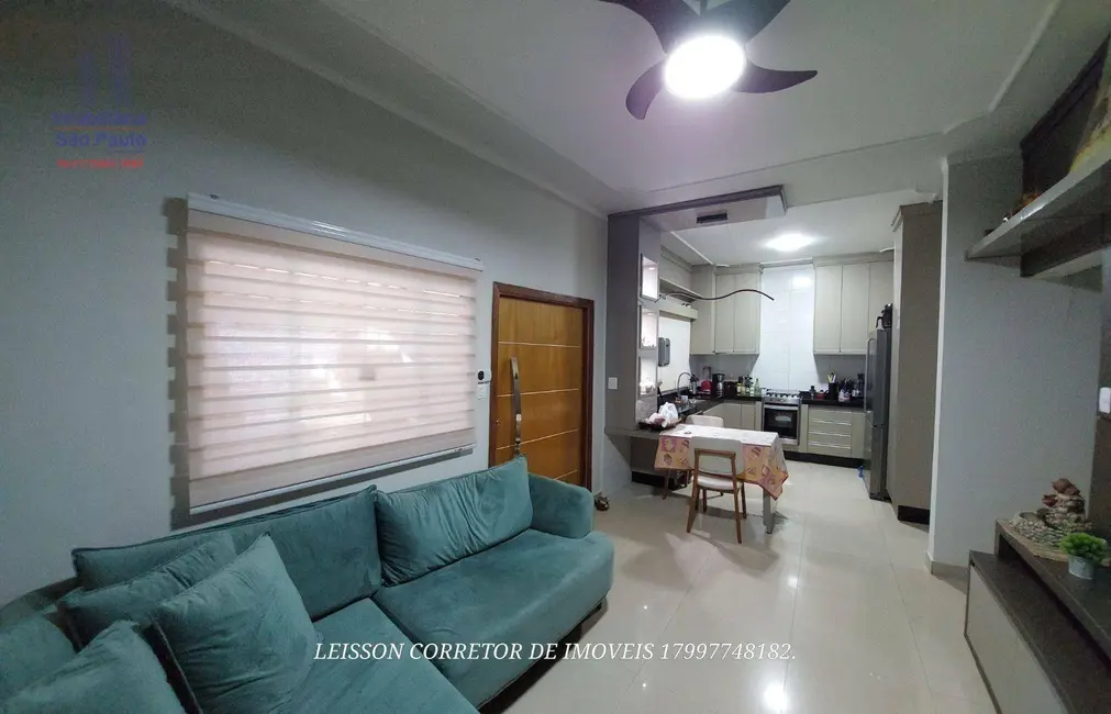 Casa com 3 quartos à venda, 210m2 em Fernandopolis - SP - imagem 4 Foto 4 de Casa com 3 quartos à venda, 210m2 em Fernandopolis - SP