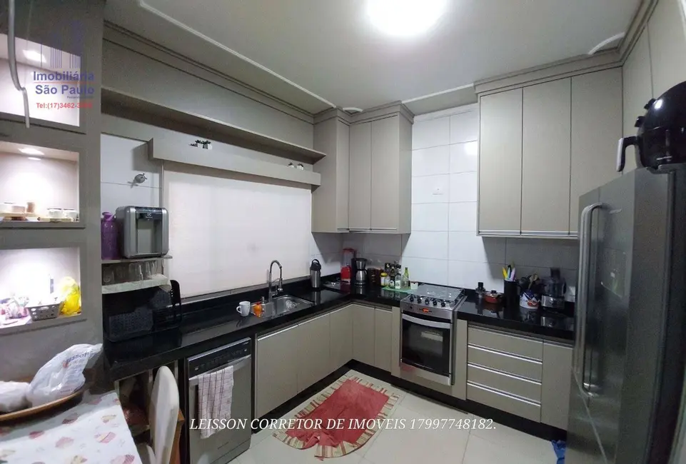 Casa com 3 quartos à venda, 210m2 em Fernandopolis - SP - imagem 6 Foto 6 de Casa com 3 quartos à venda, 210m2 em Fernandopolis - SP