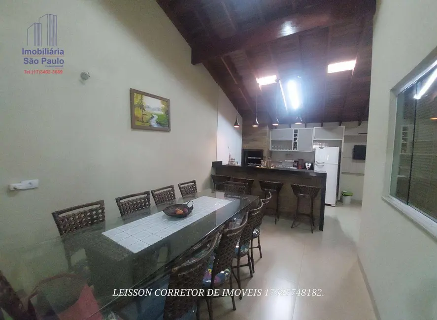 Foto 8 de Casa com 3 quartos à venda, 150m2 em Fernandopolis - SP