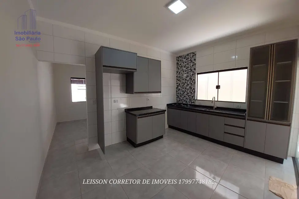 Casa com 3 quartos à venda, 150m2 em Fernandopolis - SP - imagem 3 Foto 3 de Casa com 3 quartos à venda, 150m2 em Fernandopolis - SP