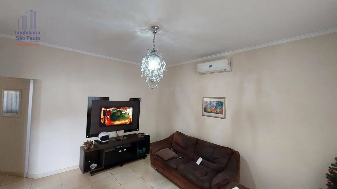 Foto 3 de Casa com 3 quartos à venda, 253m2 em Fernandopolis - SP