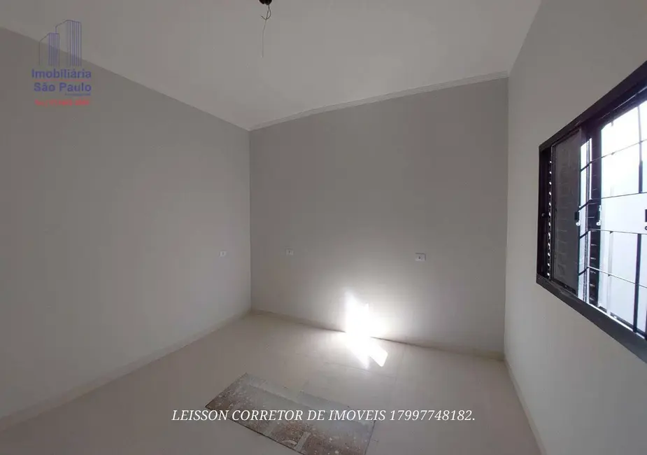 Foto 2 de Casa com 3 quartos à venda, 138m2 em Fernandopolis - SP