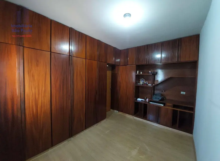 Sobrado com 3 quartos à venda, 150m2 em Fernandopolis - SP - imagem 6 Foto 6 de Sobrado com 3 quartos à venda, 150m2 em Fernandopolis - SP