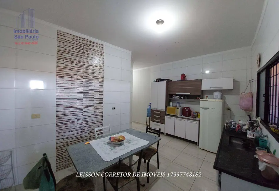 Casa com 2 quartos à venda, 138m2 em Fernandopolis - SP - imagem 3 Foto 3 de Casa com 2 quartos à venda, 138m2 em Fernandopolis - SP