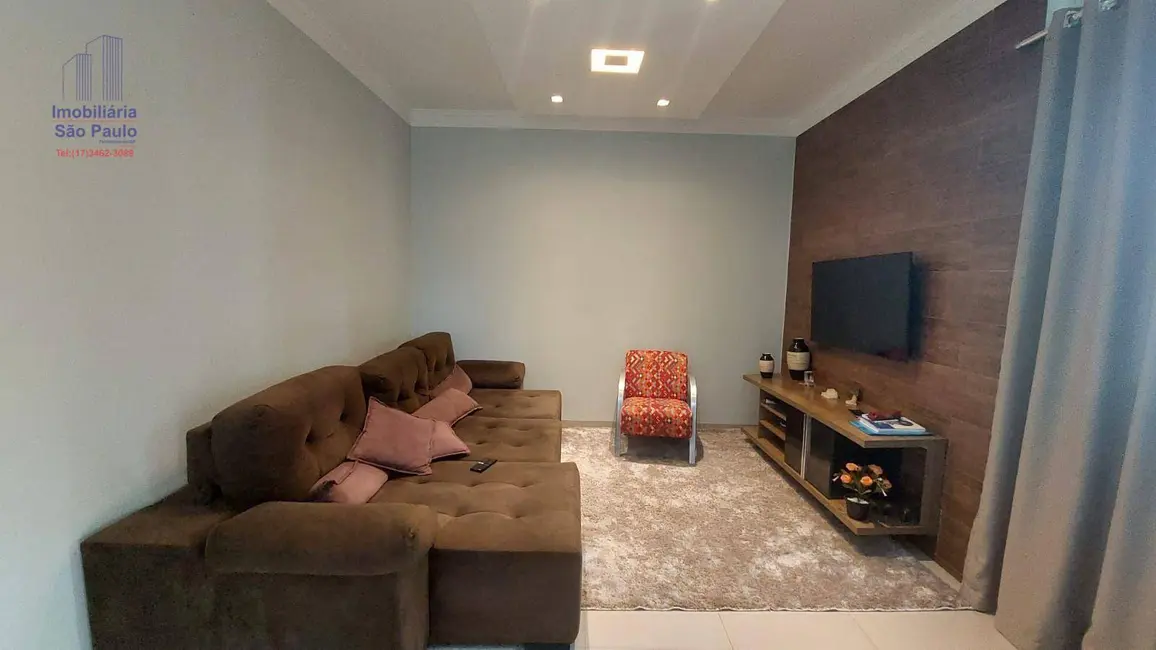 Foto 3 de Casa com 3 quartos à venda, 253m2 em Fernandopolis - SP