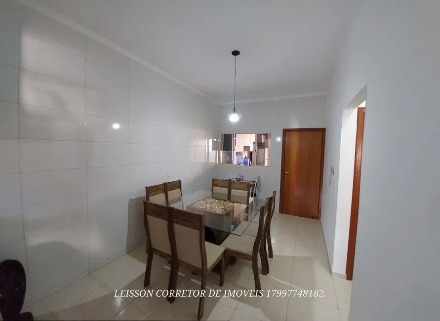 Foto 3 de Casa com 3 quartos à venda, 275m2 em Fernandopolis - SP