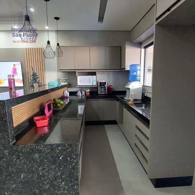 Foto 2 de Casa com 3 quartos à venda, 253m2 em Fernandopolis - SP