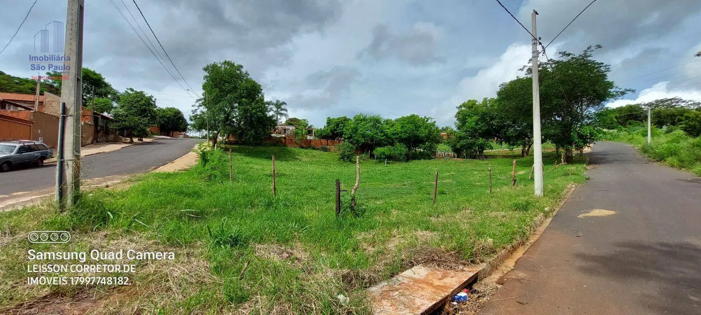 Foto 1 de Terreno / Lote à venda, 1250m2 em Fernandopolis - SP