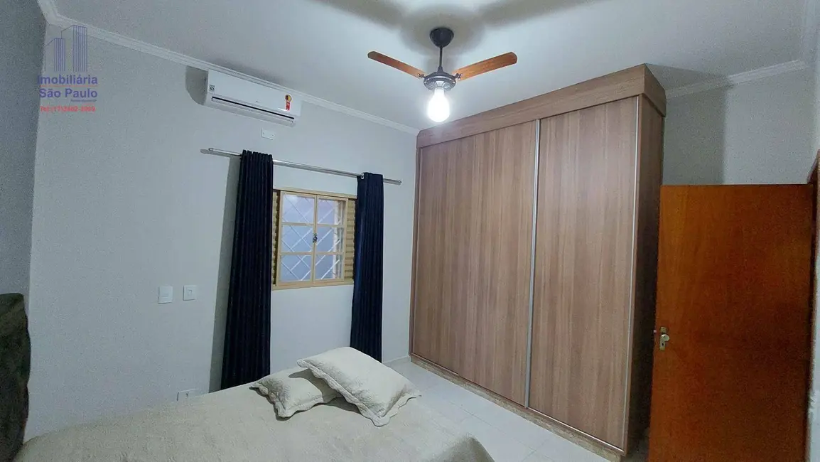 Foto 1 de Casa com 3 quartos à venda em Fernandopolis - SP