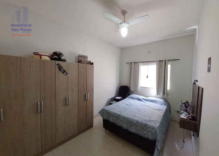 Foto 2 de Casa com 3 quartos à venda, 225m2 em Fernandopolis - SP