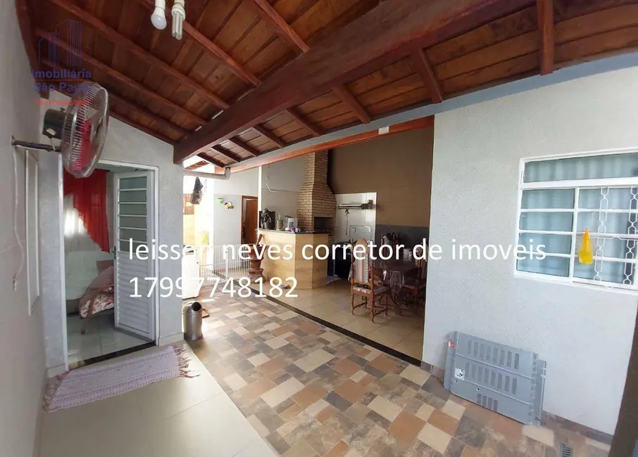 Casa com 3 quartos à venda, 200m2 em Fernandopolis - SP - imagem 9 Foto 9 de Casa com 3 quartos à venda, 200m2 em Fernandopolis - SP