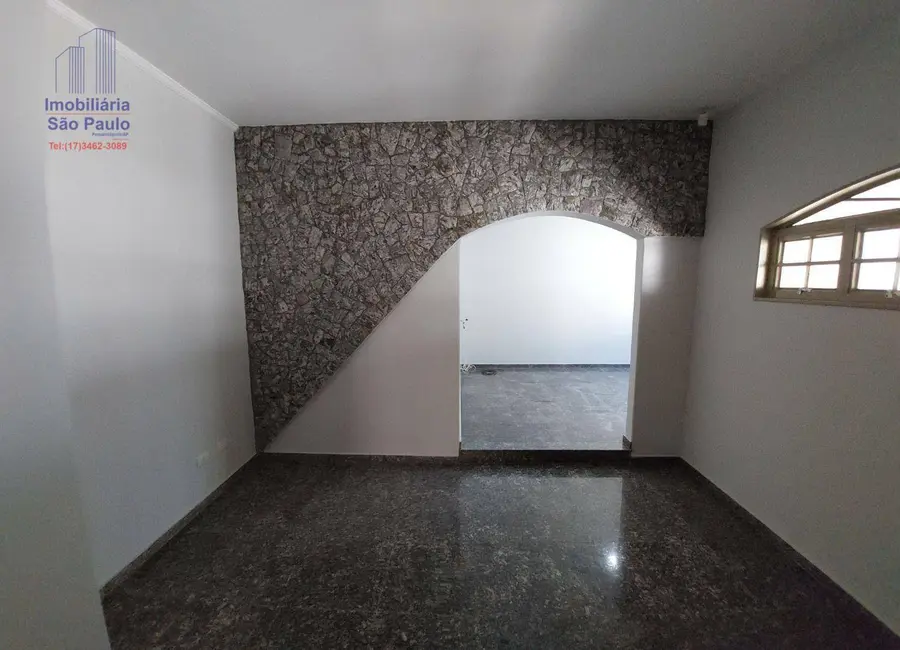 Casa com 3 quartos à venda, 600m2 em Fernandopolis - SP - imagem 2 Foto 2 de Casa com 3 quartos à venda, 600m2 em Fernandopolis - SP