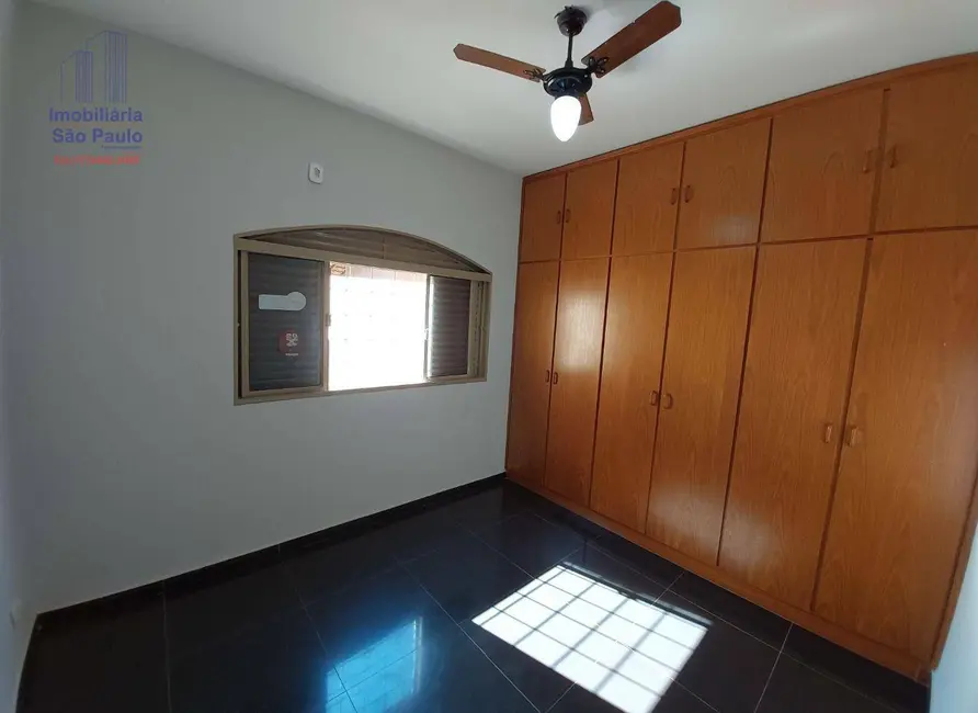 Casa com 3 quartos à venda, 600m2 em Fernandopolis - SP - imagem 7 Foto 7 de Casa com 3 quartos à venda, 600m2 em Fernandopolis - SP