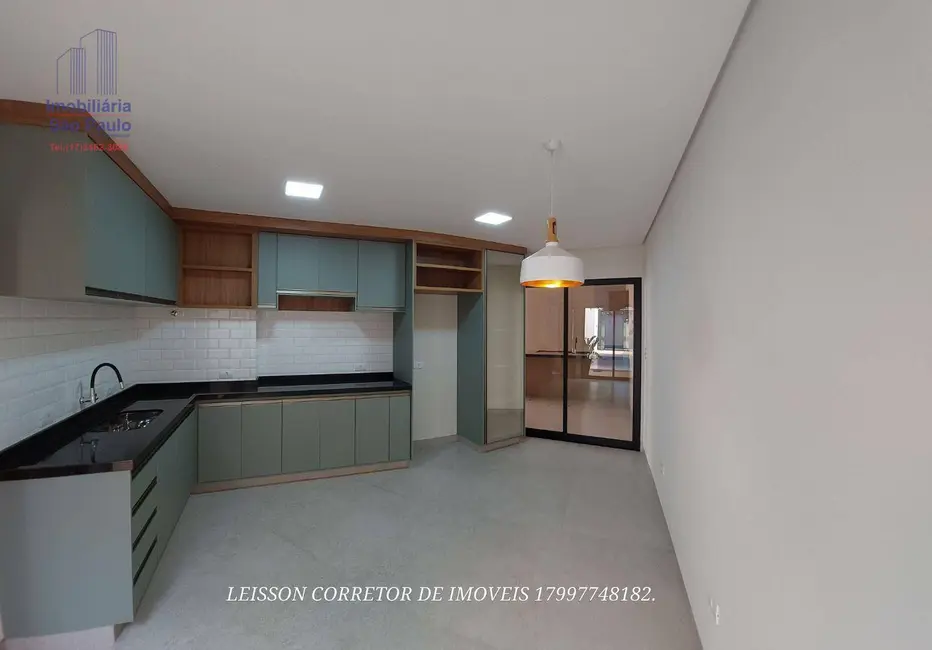 Foto 3 de Casa com 3 quartos à venda, 253m2 em Fernandopolis - SP