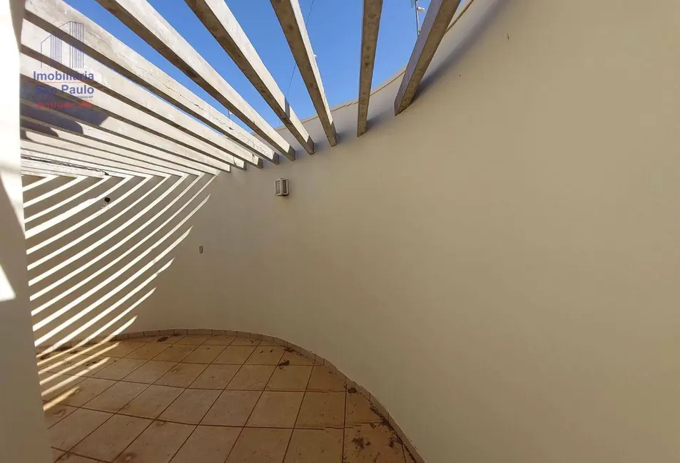 Foto 9 de Casa com 3 quartos à venda, 250m2 em Centro, Fernandopolis - SP