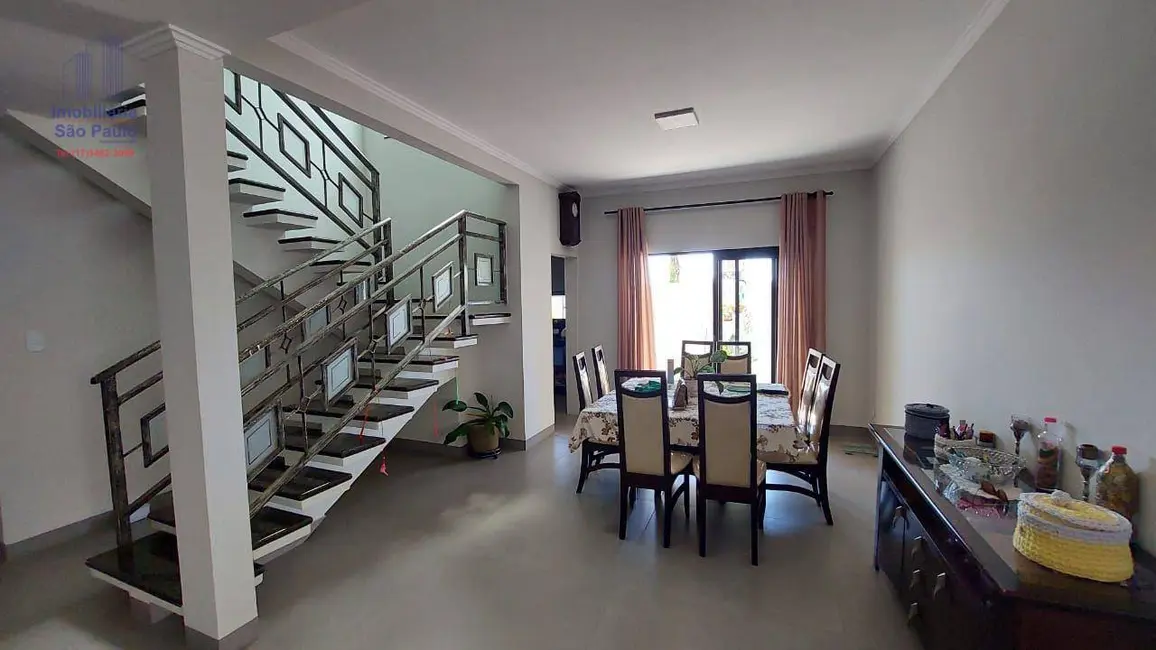 Foto 4 de Sobrado com 4 quartos à venda em Fernandopolis - SP