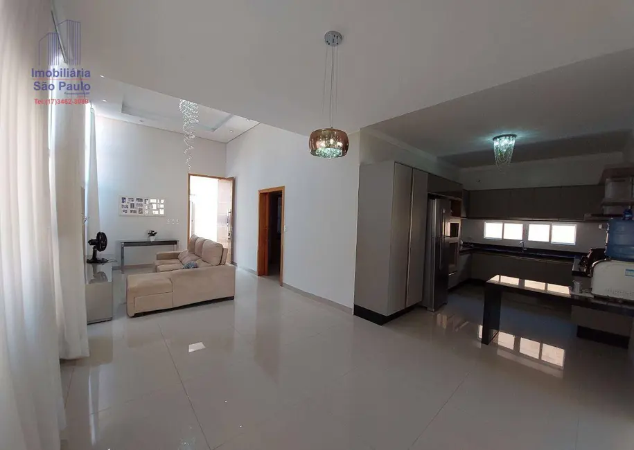 Foto 3 de Casa com 3 quartos à venda, 250m2 em Fernandopolis - SP